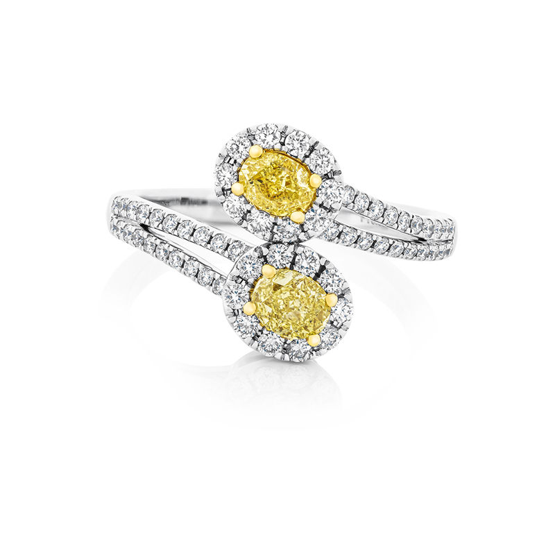 Anillo con diamantes EMWA Joyas. Diamantes fancy yellow corte oval y diamantes blancos corte brillante Ref: LR6691FY