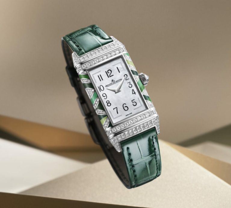 jaeger-lecoultre-reversoonepreciouscolours-green-recto-levitation-16-9-1-scaled-1000x900